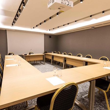Radisson Hotel Istanbul Harbiye 외부 사진